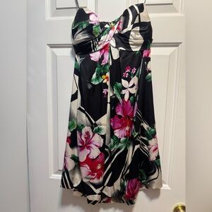 Cache Vibrant Floral Strapless Dress 🌺🌺🌺 100% silk. Worn once.